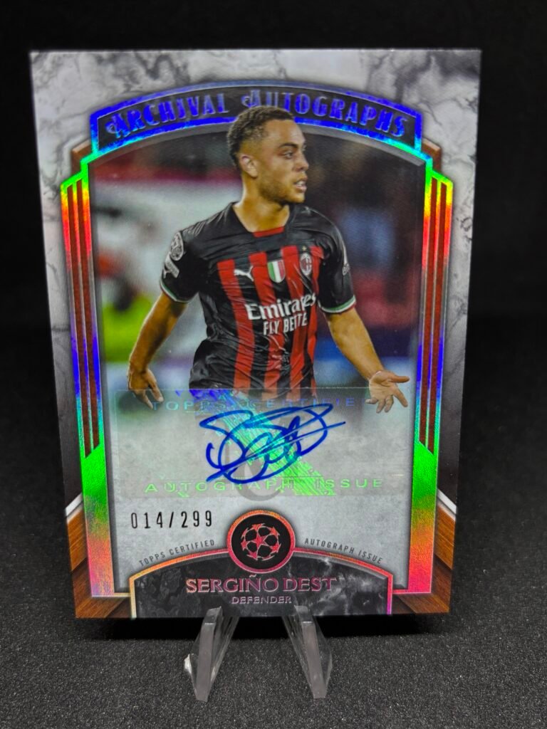 Topps Museum Collection 2022/2023 : Sergino Dest Autograph 014/299 ( AC Milan)