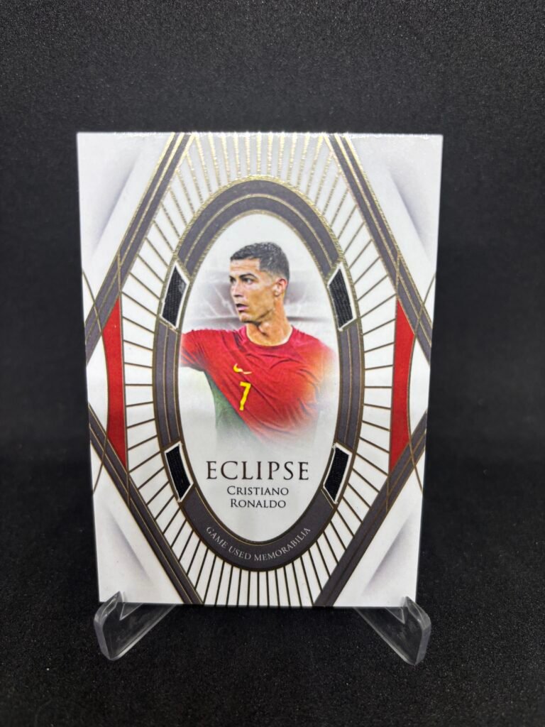 Cristiano Ronaldo- 19/30-RELIC-Futera Unique