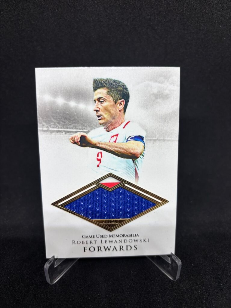 ROBERT LEWANDOWSKI- 16/29- RELIC- FUTERA