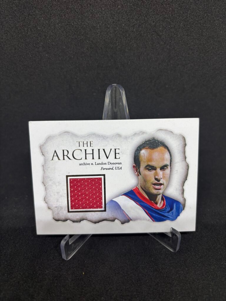 LANDON DONOVAN- RELIC- 14/17 – FUTERA